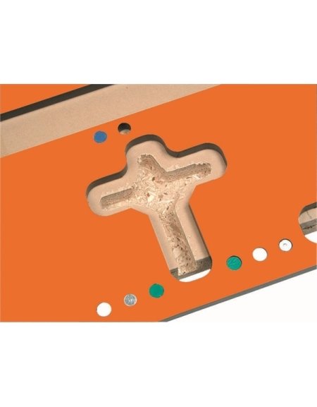 Dima per fresatura del piano di lavoro della cucina in CMT® Jigs di CMT