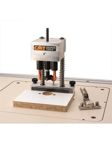 Système universel pour le perçage de charnières Système universel pour le perçage de charnières