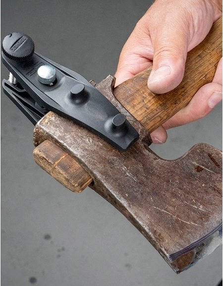 AX-40 Dispositif pour haches